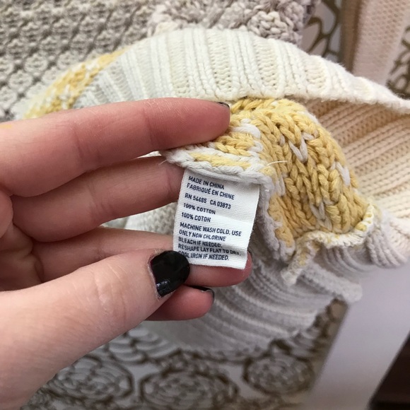 American Eagle Pastel Crewneck Cozy Sweater - Picture 3 of 5